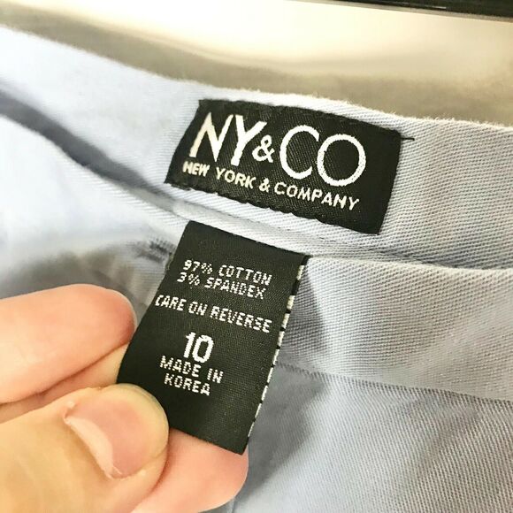 3/$20 NY&CO Women's 10 Chino Capri Pants Periwinkle Blue Career Business Casual - Picture 3 of 8